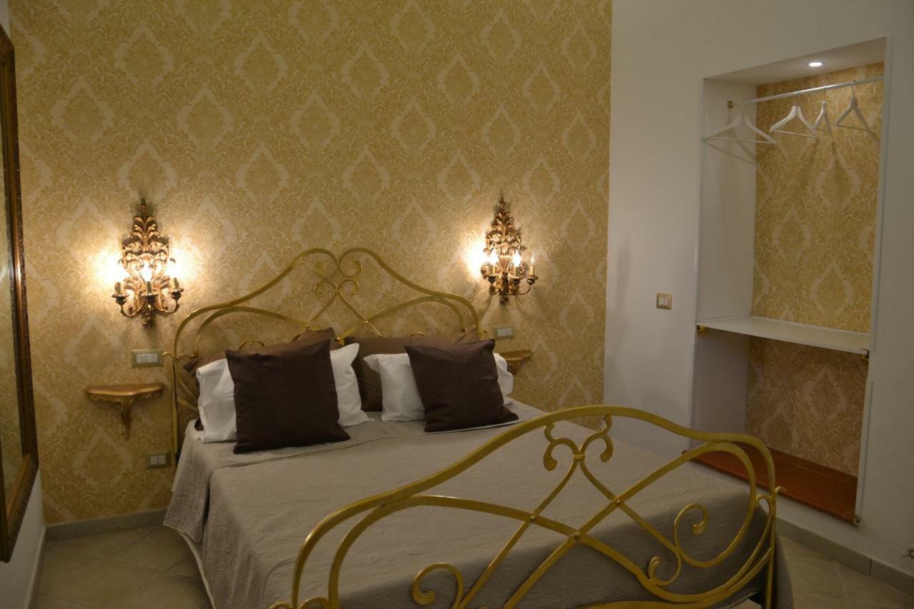 Domus Sanfelice Suite Неаполь Экстерьер фото